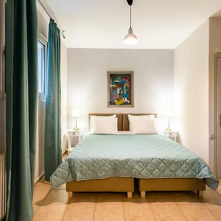 Kitries Summer Getaway - Eden Seaside Vakantiehuis