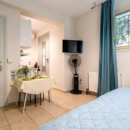 Kitries Summer Getaway - Eden Seaside Semesterbostad *