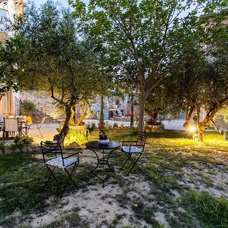 Kitries Summer Getaway - Eden Seaside Kitriaí